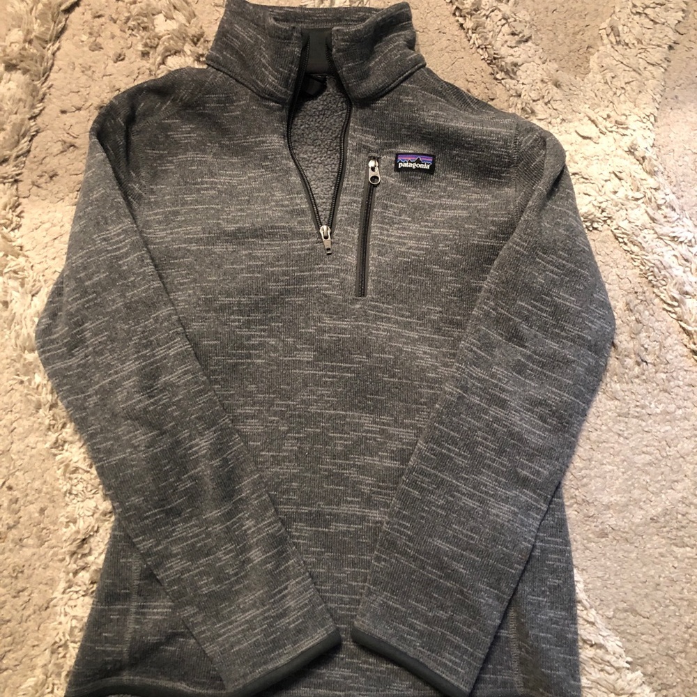 Patagonia quarter zip pullover